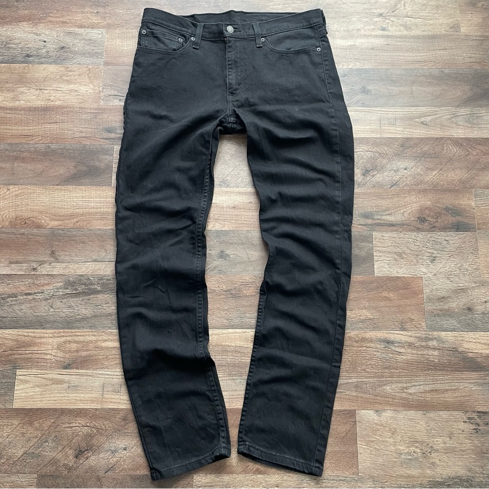 Levis Strauss & Co 511 Jeans Sz W34
Black Straight leg See pic for measurements